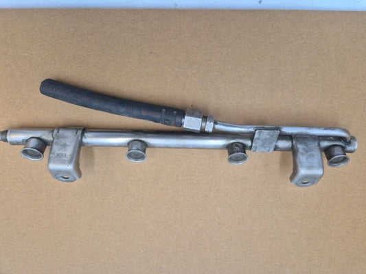 Genuine Audi A4 VW Passat Cabriolet 1.8T Petrol Injector Rail 06B133317AA