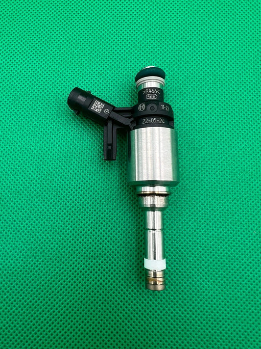 1x VW AUDI FSI TSI TFSI GENUINE BOSCH Petrol Fuel Injector GDI 0261500653 06G906036N NEW
