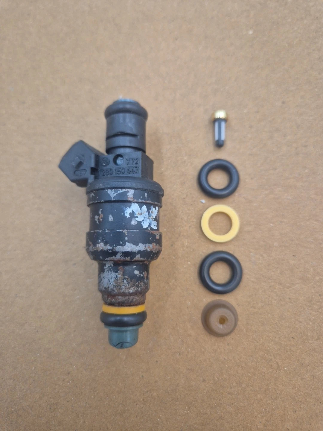1x SERVICE KIT FOR Audi A4 S4 B5 8D 1999 Petrol fuel injector 0280150447 110kW